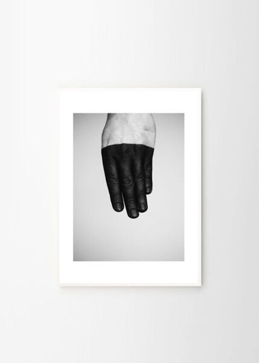 Koti The Poster Club | Who´S Hand -Juliste, 30X40Cm