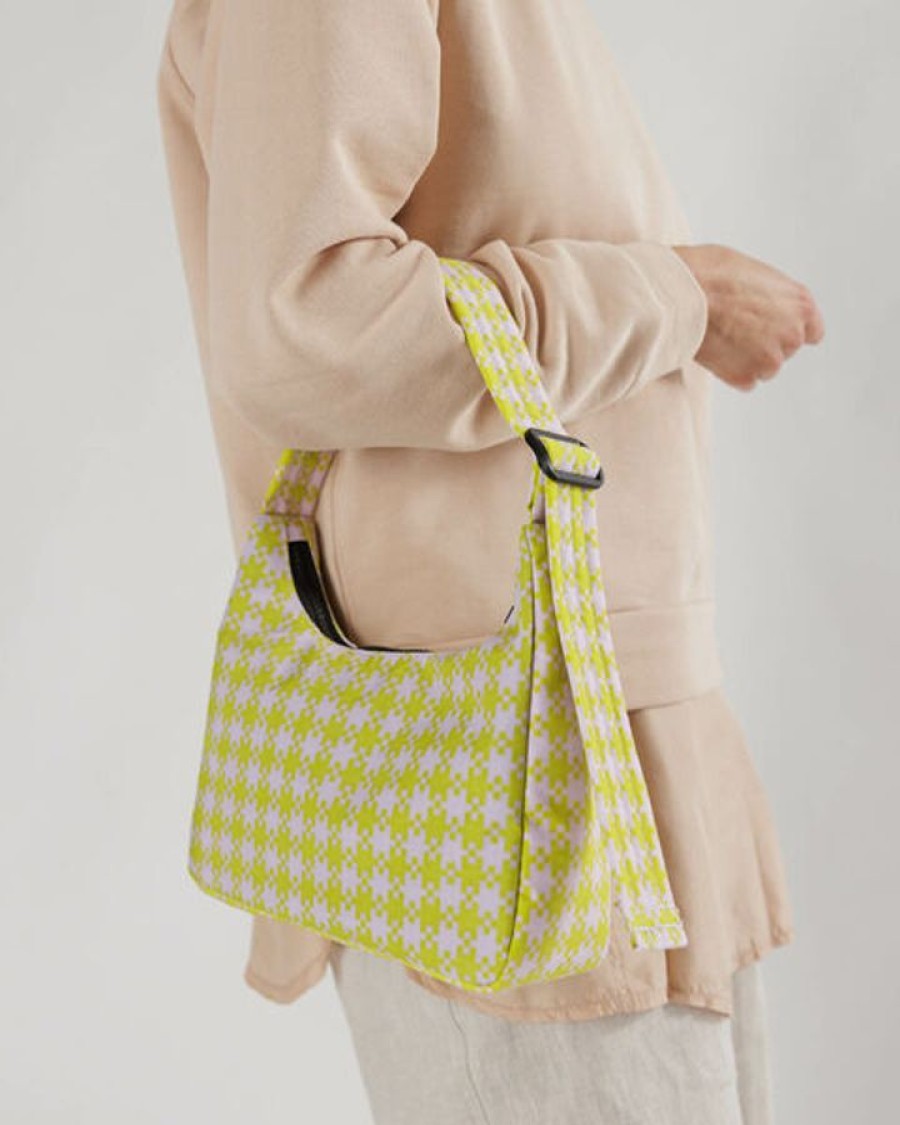 Asusteet BAGGU | Mini Nylon Shoulder Bag, Pink & Pistachio Pixel Gingham