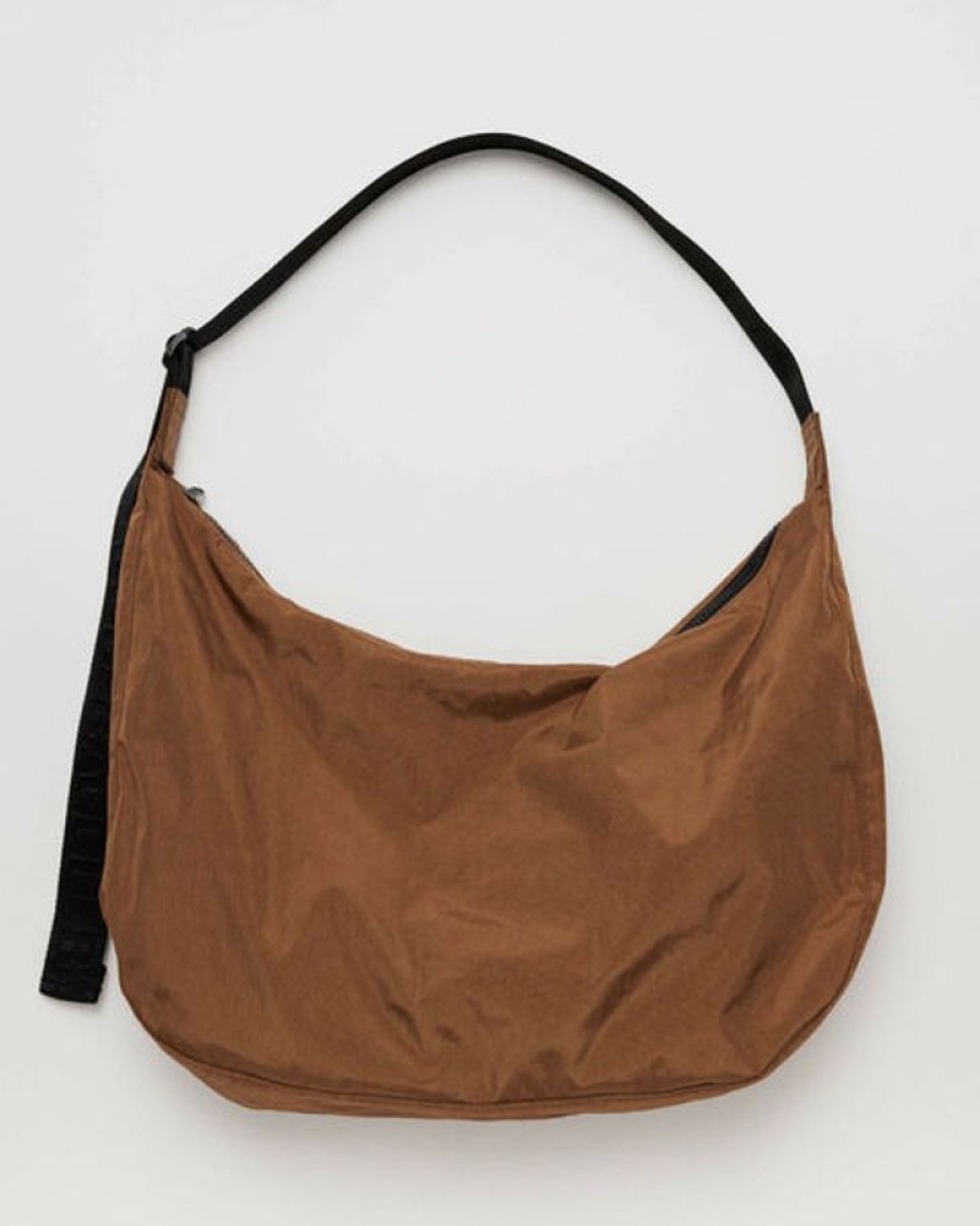 Asusteet BAGGU | Large Nylon Crescent Bag, Brown