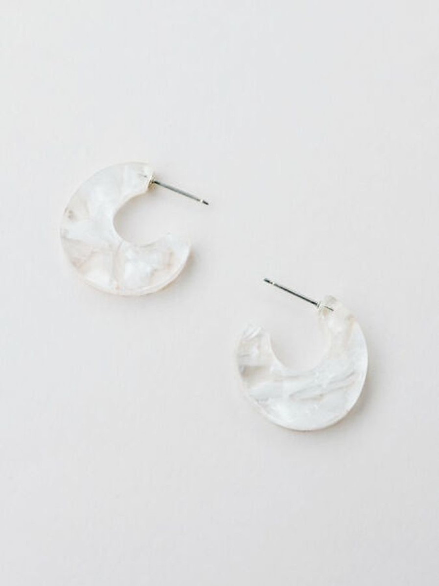 Korut Wolf&Moon | Cassia Rengaskorvikset, Off-White